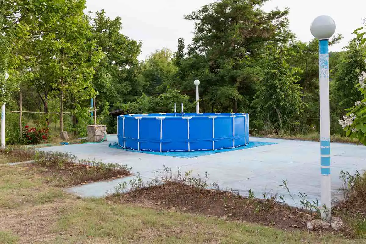 Do Pool Cleaners Service AboveGround Pools?