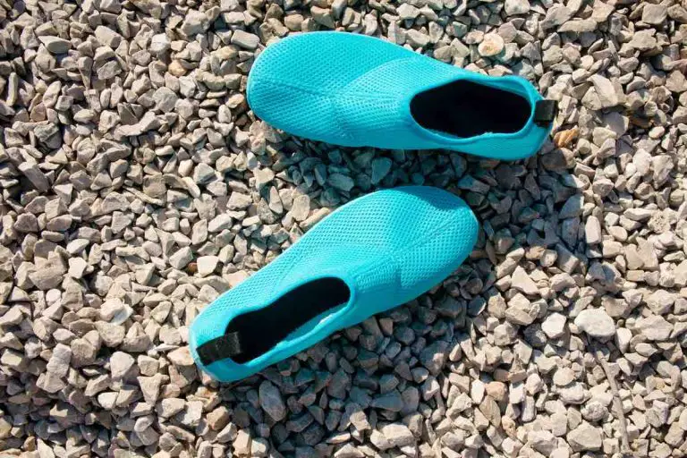 Can You Safely Wear Water Shoes in a Vinyl Pool?